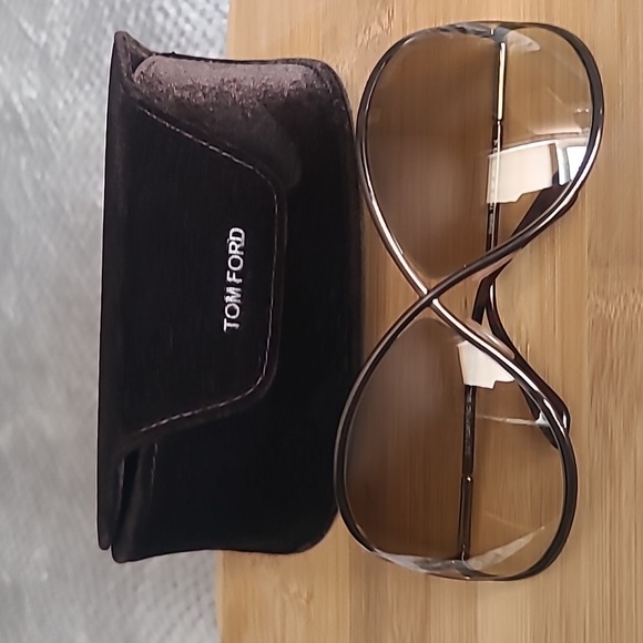 Tom Ford Accessories - Tom Ford Miranda Sunglasses Shiny Bronze / Gradient Bronze lenses